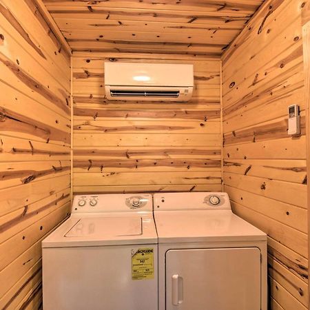 The Honeybee Cabin With Private Porch And Hot Tub Clarkesville ภายนอก รูปภาพ