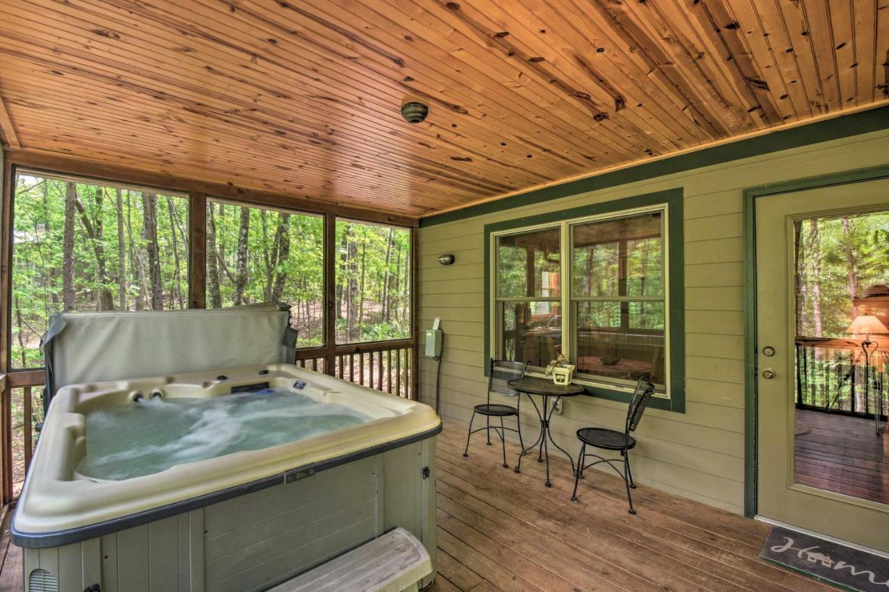 The Honeybee Cabin With Private Porch And Hot Tub Clarkesville ภายนอก รูปภาพ