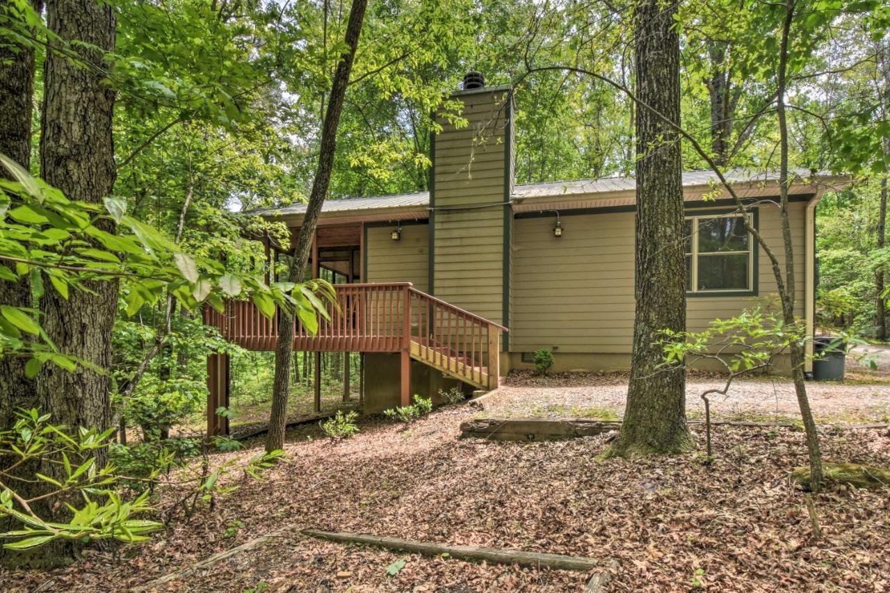 The Honeybee Cabin With Private Porch And Hot Tub Clarkesville ภายนอก รูปภาพ
