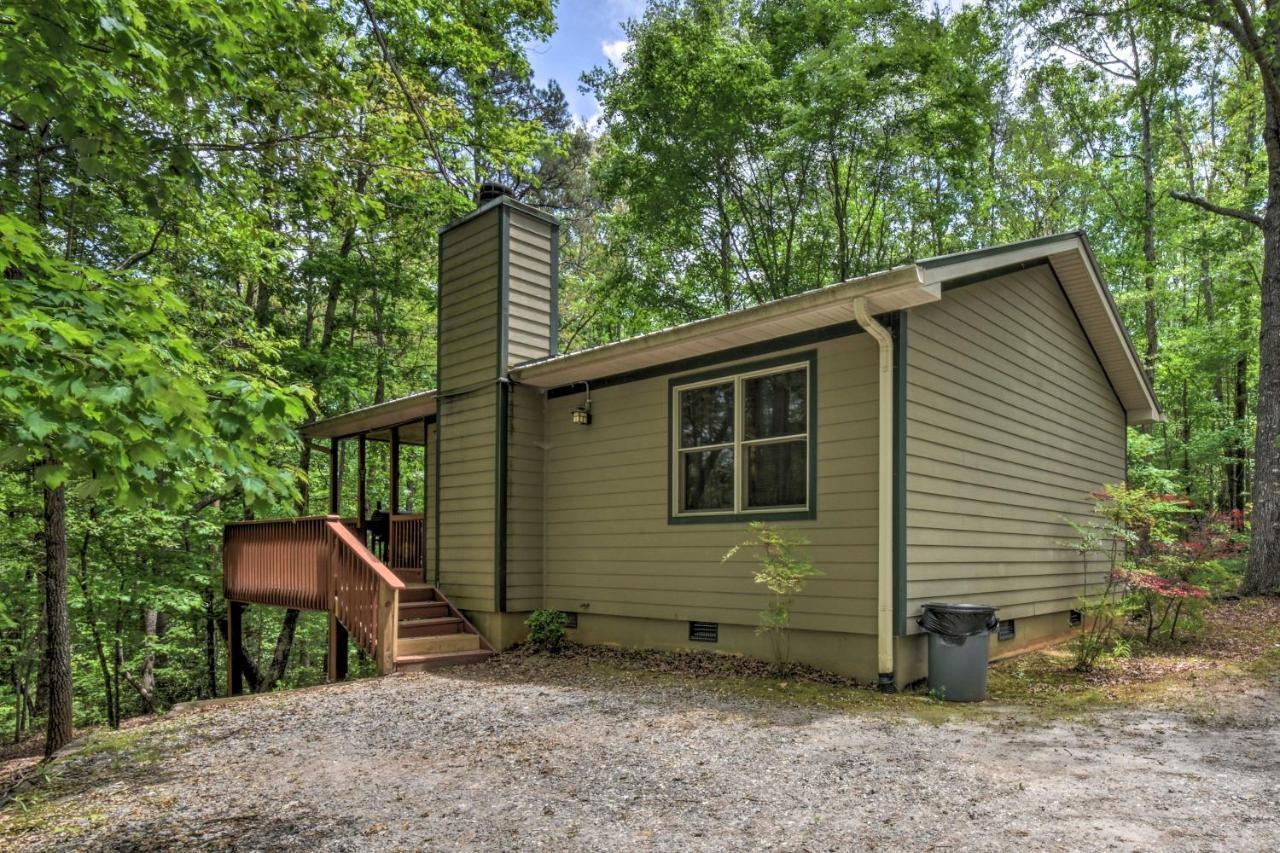 The Honeybee Cabin With Private Porch And Hot Tub Clarkesville ภายนอก รูปภาพ